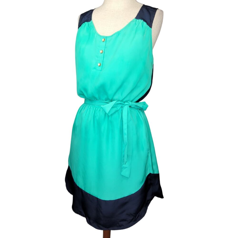 Sleeveless Blouson Dress with Pockets Size Small